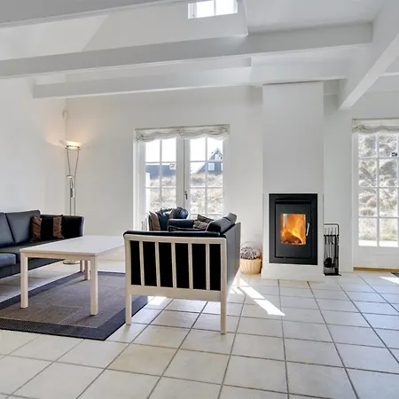 Onef - 1km From The Sea By Interhome Feriehus *